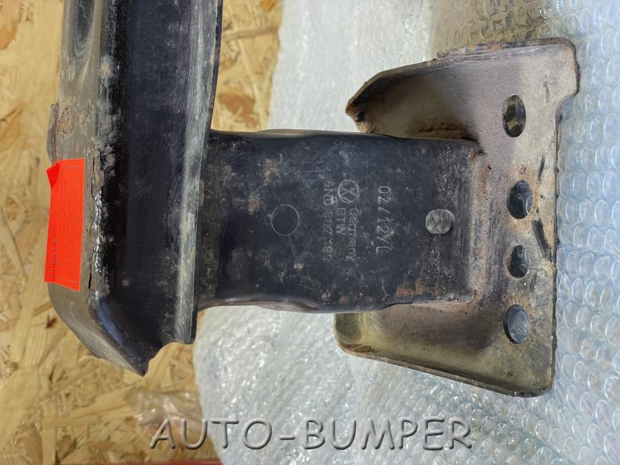 Volkswagen Tiguan 2007-2011 Усилитель переднего бампера 5N0807109F, 5N0807109